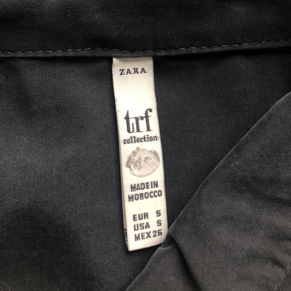 Zara Cropped Buttondown Blouse - Picture 2 of 2